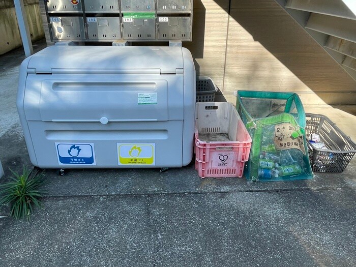 物件外観写真6　(建物設備)