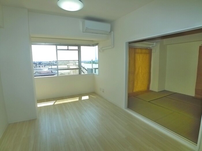 物件内観写真7　(居室)