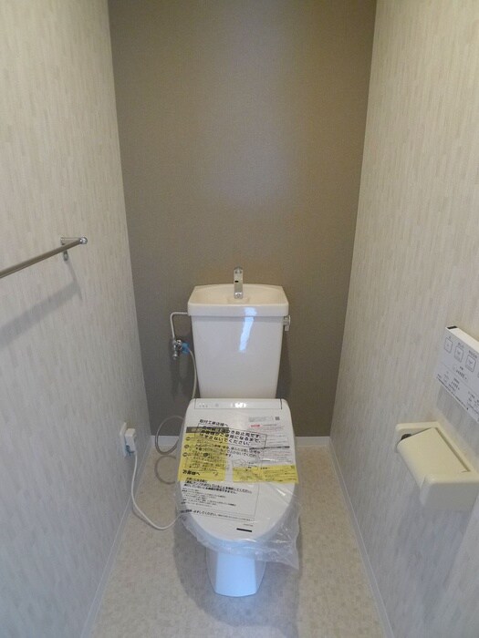 物件内観写真14　(トイレ)