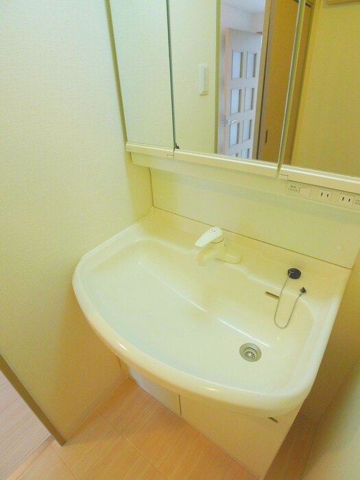 物件内観写真15　(洗面)