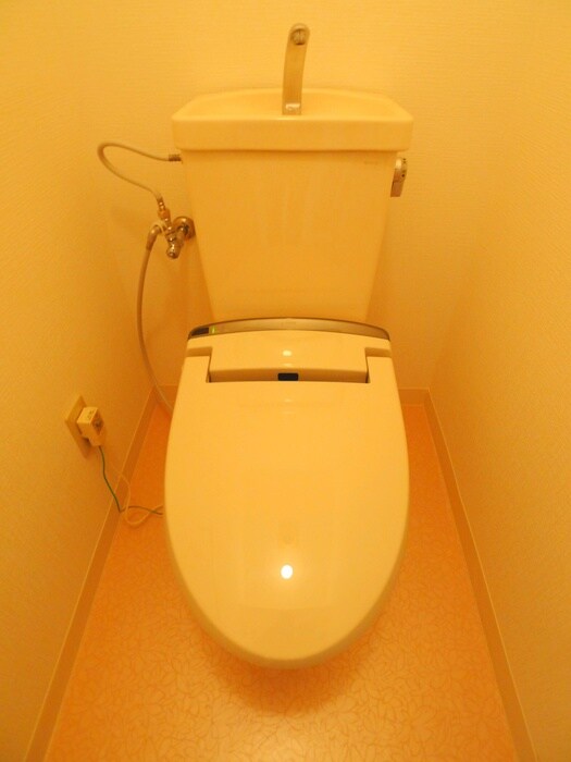 物件内観写真16　(トイレ)