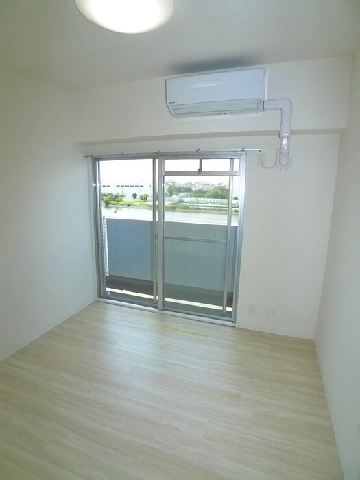 物件内観写真19　(居室)