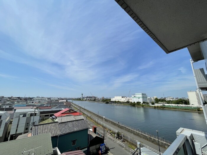 物件内観写真20　(室内からの展望)