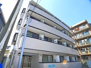 モア８外観写真