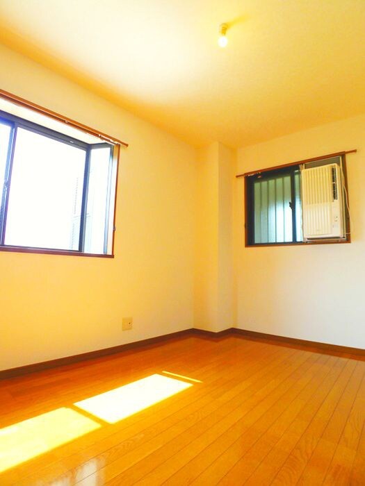 物件内観写真16　(居室)