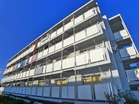 ビレッジハウス二和3号棟外観写真