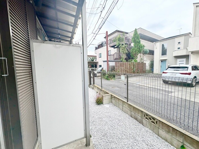 物件内観写真21　(室内からの展望)