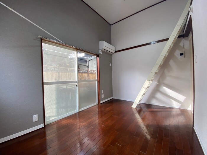 物件内観写真7　(居室)