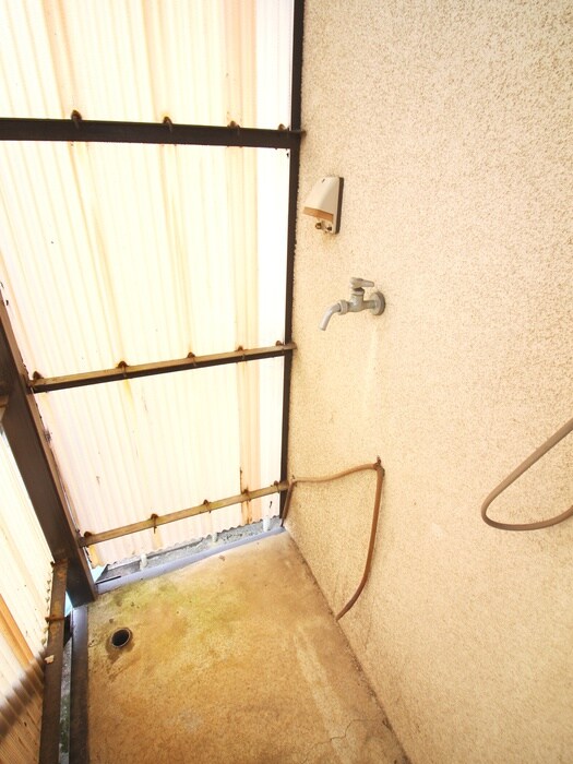 物件内観写真21　(洗濯機置場)