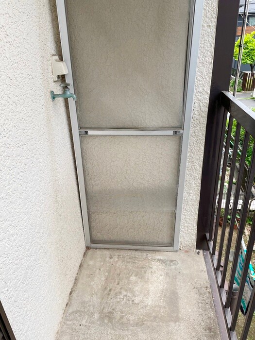 物件内観写真13　(洗濯機置場)