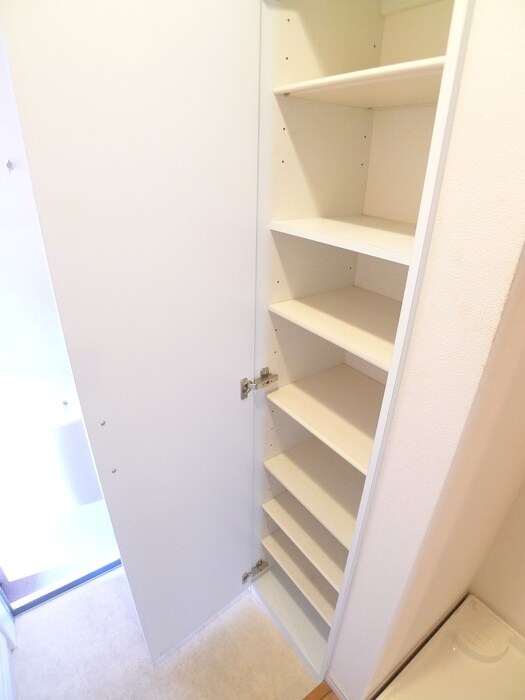 物件内観写真19　(靴箱)