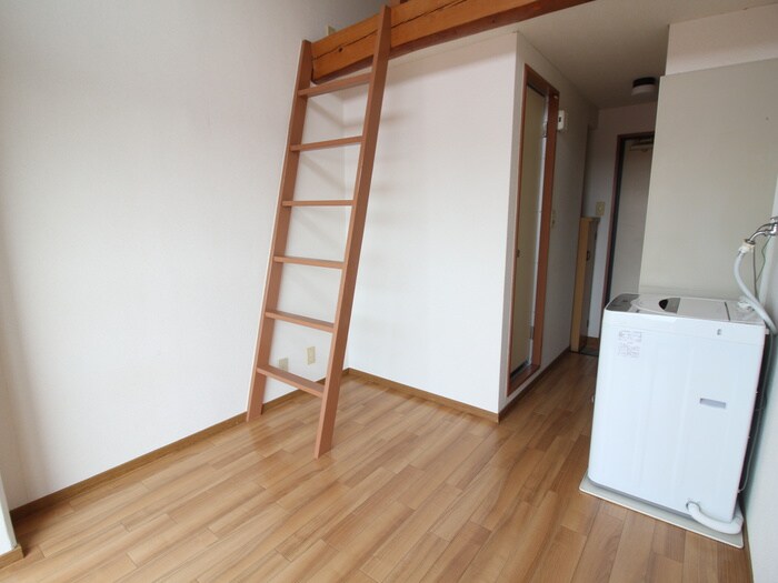 物件内観写真7　(居室)