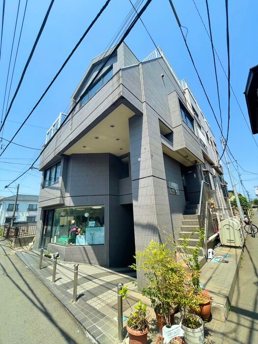 物件外観写真3　(外観写真)