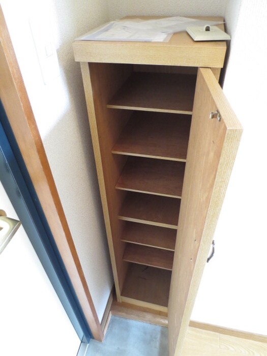 物件内観写真16　(靴箱)