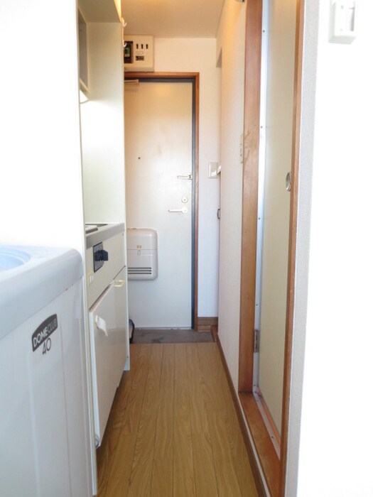 物件内観写真19　(廊下)