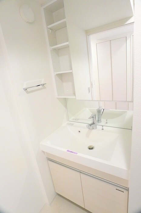 物件内観写真13　(洗面)