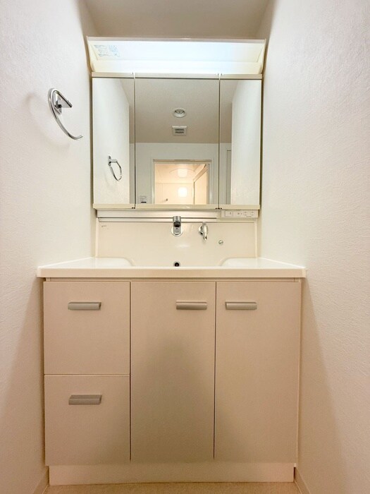 物件内観写真11　(洗面)