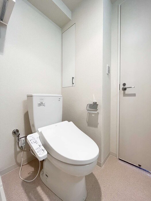 物件内観写真14　(トイレ)