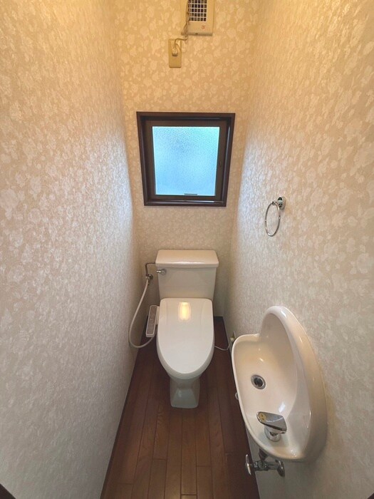 萩山町貸家322のトイレ