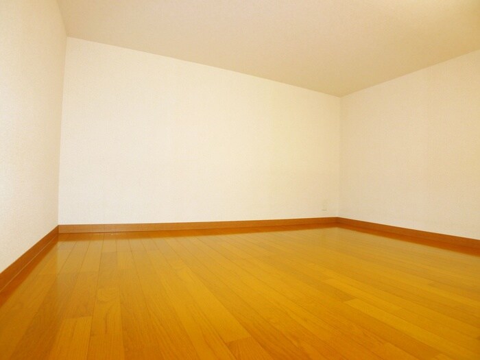 物件内観写真9　(ロフト)