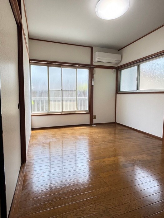 物件内観写真7　(居室)