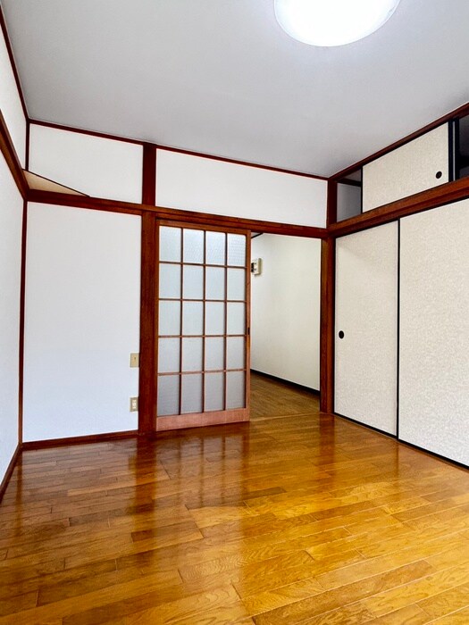 物件内観写真8　(居室)