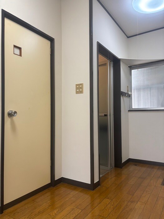 物件内観写真21　(居室)