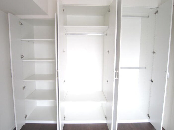 物件内観写真9　(収納)