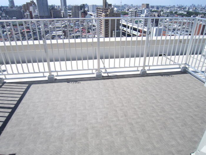 物件内観写真9　(ベランダ・バルコニー)