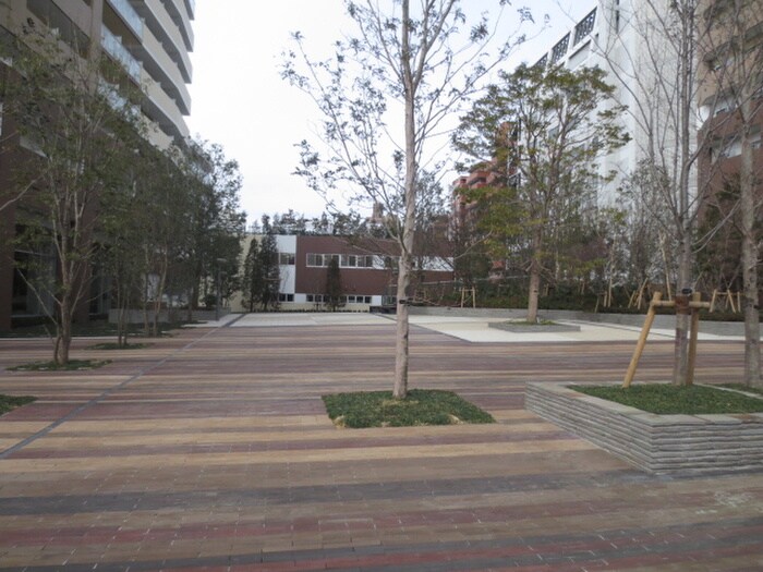 物件外観写真6　(周辺環境)