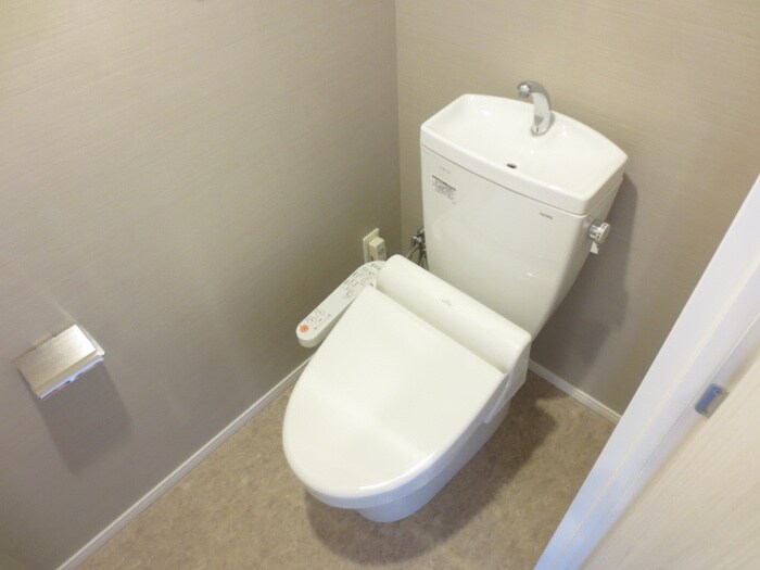 物件内観写真11　(トイレ)