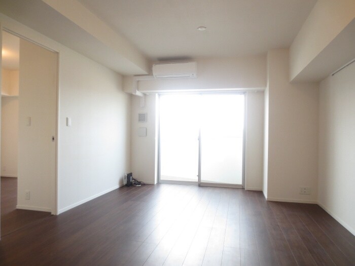 物件内観写真15　(居室)