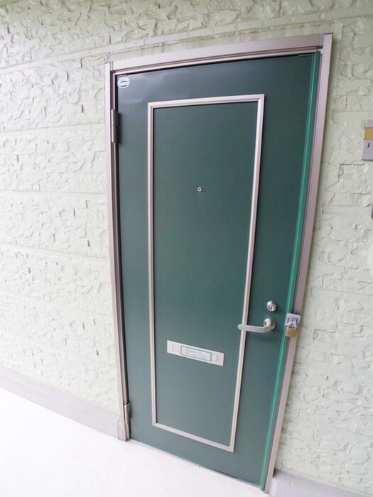 物件内観写真15　(玄関)