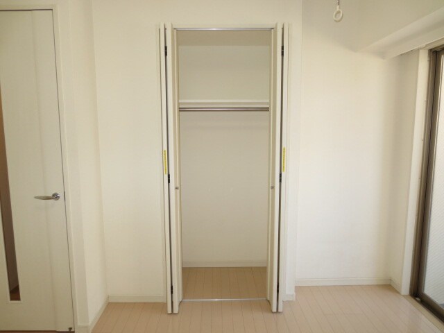 物件内観写真14　(収納)