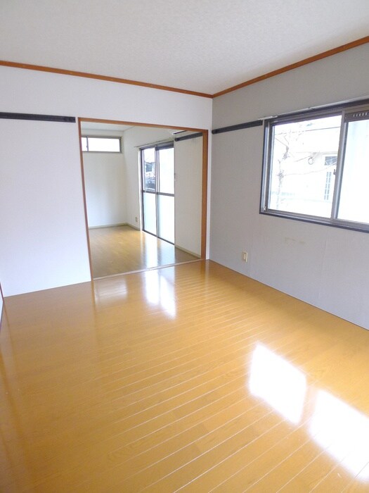 物件内観写真13　(居室)