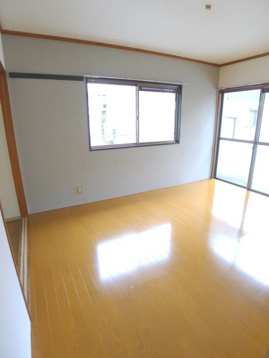 物件内観写真15　(居室)