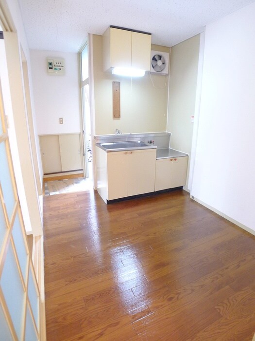 物件内観写真19　(廊下)