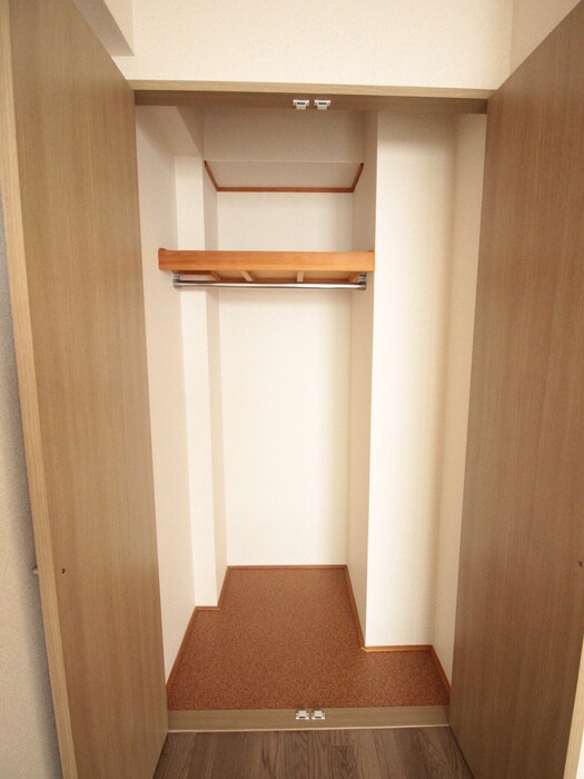 物件内観写真13　(収納)