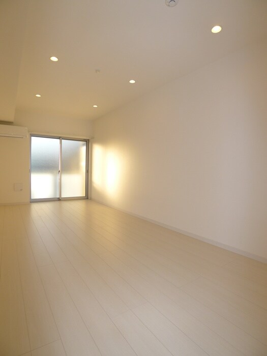 物件内観写真6　(居室)