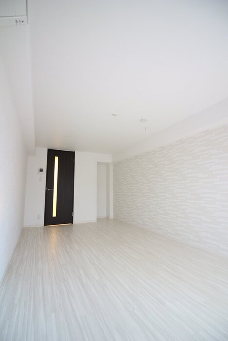 物件内観写真5　(居室)