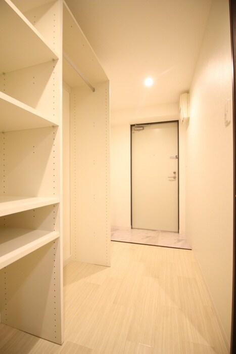 物件内観写真16　(靴箱)