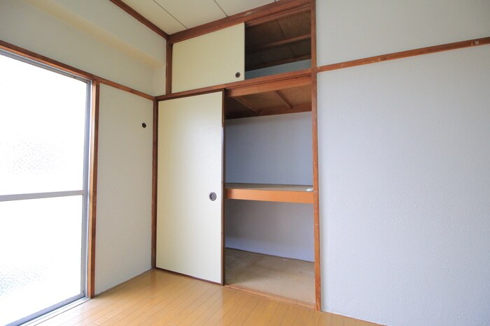 物件内観写真8　(収納)