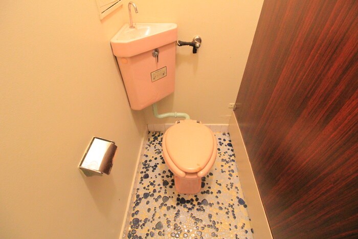 物件内観写真9　(トイレ)