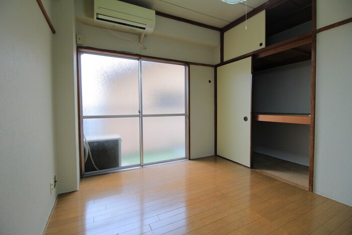 物件内観写真16　(居室)