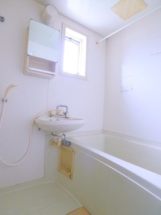 物件内観写真10　(バス／シャワールーム等)