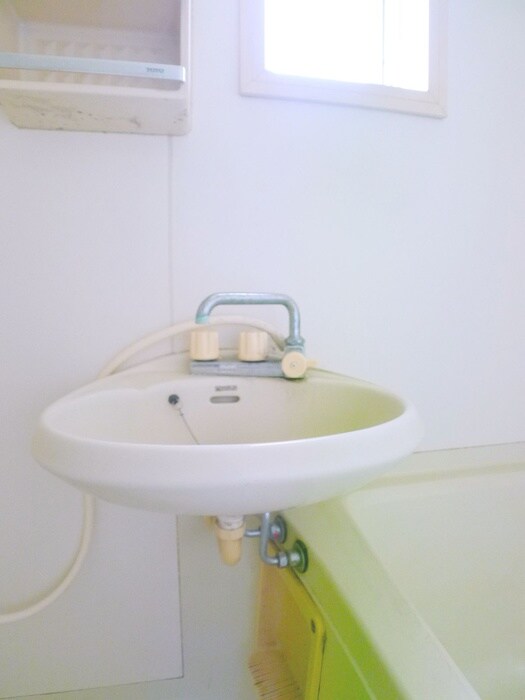 物件内観写真11　(洗面)