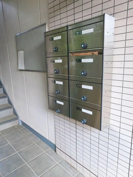 物件外観写真6　(建物設備)