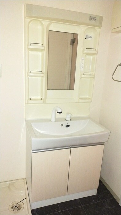 物件内観写真15　(洗面)