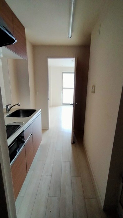 物件内観写真18　(廊下)