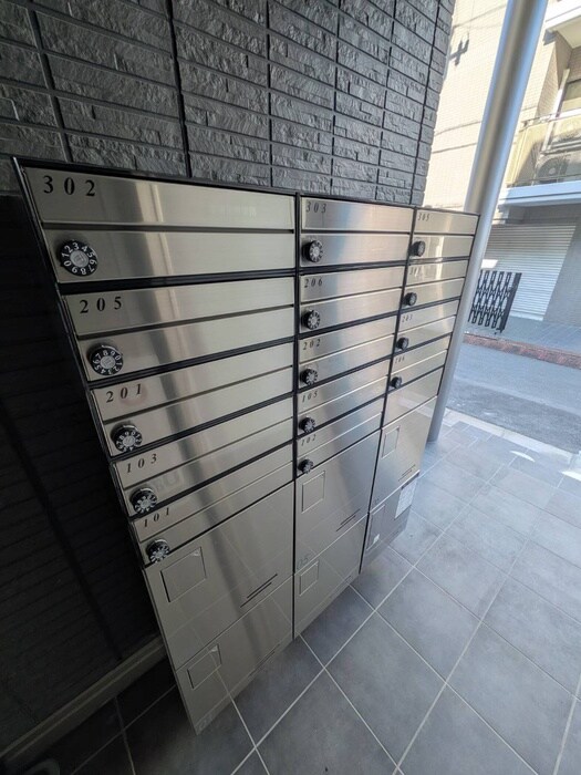 物件外観写真4　(建物設備)